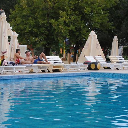 Complex Mediteranean Mamaia Bagian luar foto