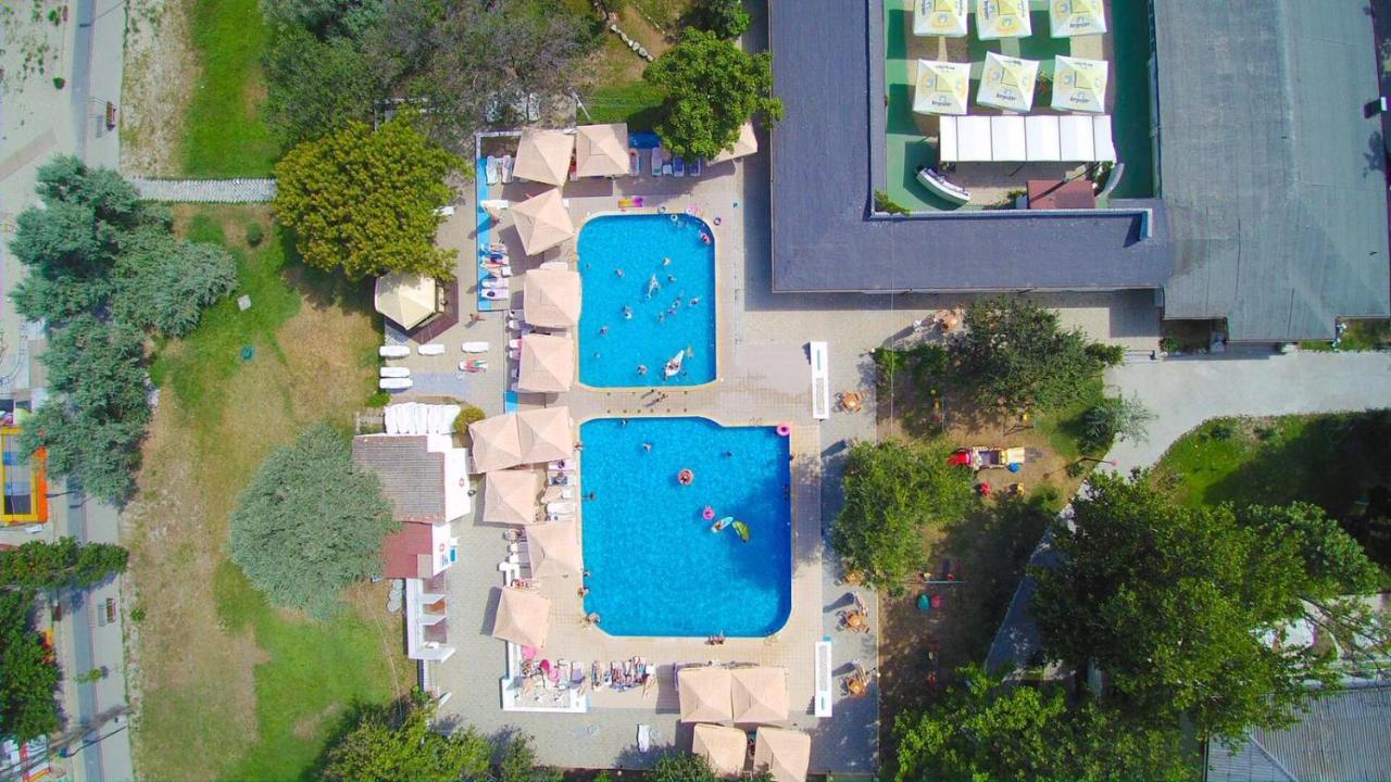 Complex Mediteranean Mamaia Bagian luar foto
