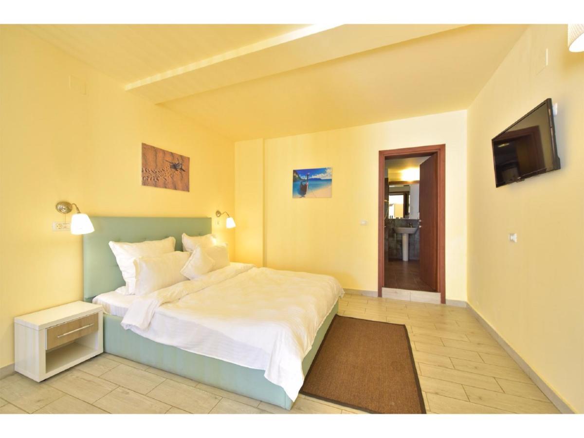Complex Mediteranean Mamaia Bagian luar foto