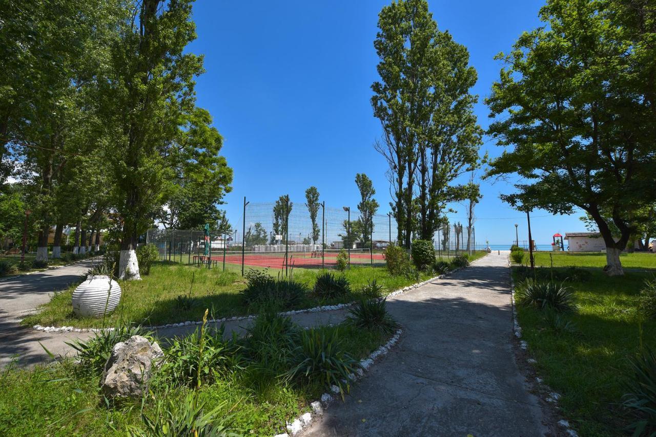Complex Mediteranean Mamaia Bagian luar foto